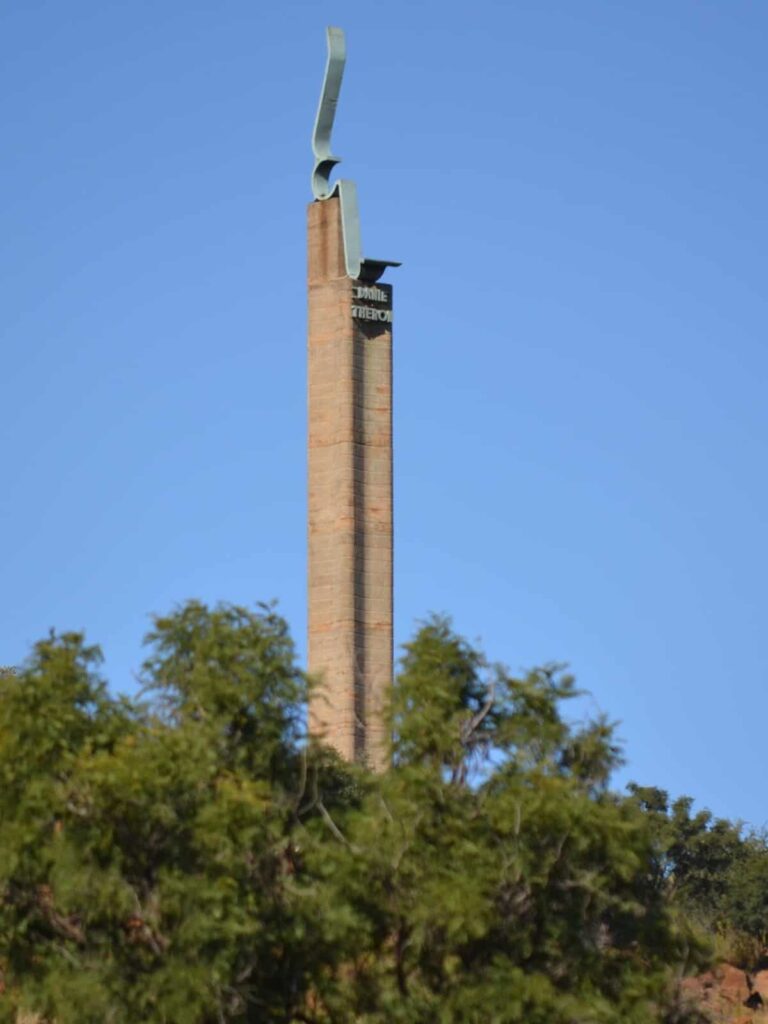 Die Danie Theron Monument